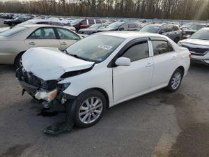 Toyota Corolla BASE 1.8L 4 2010