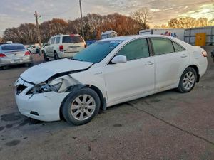 Toyota Camry HYBRID 2.4L 4 2009