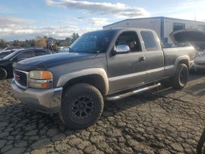 GMC Sierra K1500 5.3L 8 2001