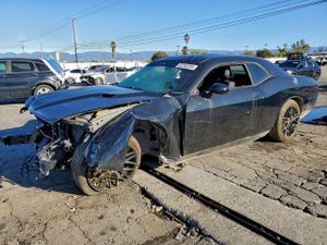 Dodge Challenger SXT 3.6L 6 2014