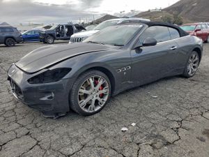 Maserati GranTurismo S 4.7L 8 2011