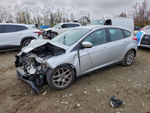 Ford Focus SE 2.0L 4 2015