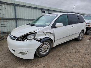 Toyota Sienna XLE 3.5L 6 2010
