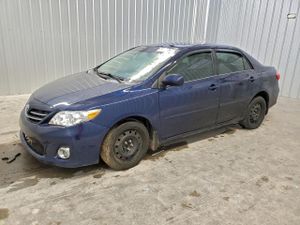 Toyota Corolla BASE 1.8L 4 2013