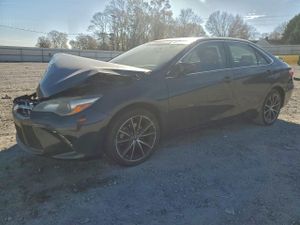 Toyota Camry LE 2.5L 4 2015