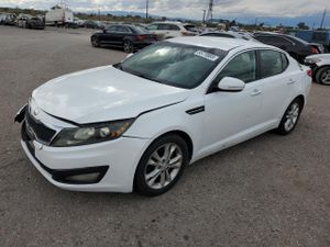 Kia Optima LX 2.4L 4 2013