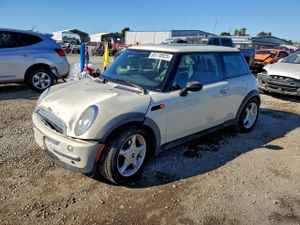 Mini Cooper 1.6L 4 2003