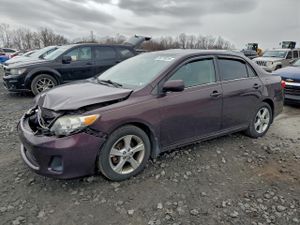 Toyota Corolla BASE 1.8L 4 2013