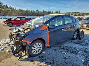 Toyota Prius 1.8L 4 2013