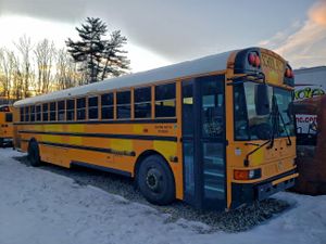 IC Corporation RE Series RE 7.6L 6 2015