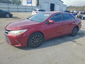 Toyota Camry LE 2.5L 4 2015
