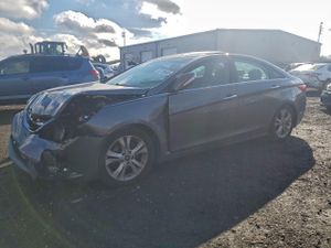 Hyundai Sonata SE 2.4L 4 2012