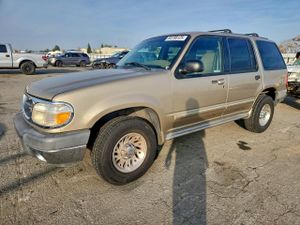 Ford Explorer XLT 4.0L 6 2000
