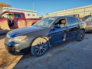 Chrysler 200 LIMITED 3.6L 6 2013