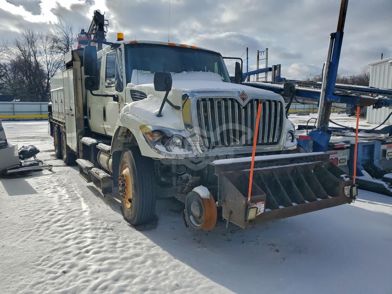 International WorkStar / 7000 Series 7400 7.6L 6 2013