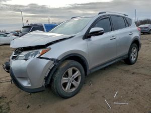 Toyota Rav4 XLE 2.5L 4 2013