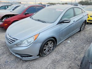 Hyundai Sonata GLS 2.4L 4 2014