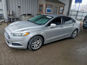Ford Fusion SE 2.5L 4 2013
