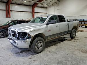 Dodge RAM SLT 6.7L 6 2012