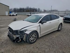 Ford Fusion SE 2.5L 4 2015