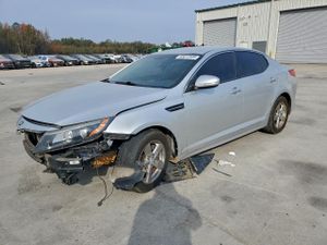 Kia Optima LX 2.4L 4 2015