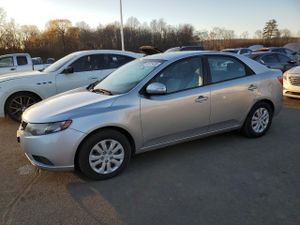 Kia Cerato / Forte / K3 EX 2.0L 4 2010