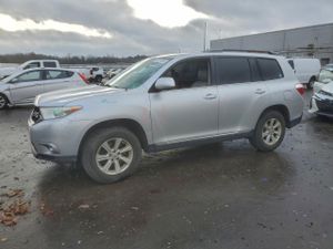 Toyota Highlander BASE 3.5L 6 2013