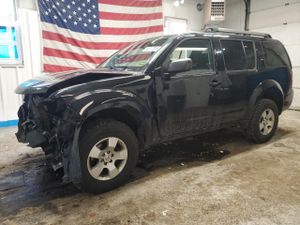 Nissan Pathfinder S 4.0L 6 2011