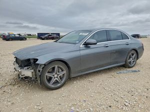 Mercedes-Benz E 300 2.0L 4 2017