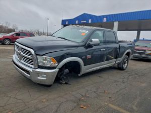 Dodge RAM LARAMIE 5.7L 8 2012