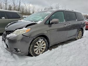 Toyota Sienna XLE 3.5L 6 2012