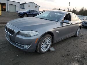 BMW 5 Series XI 3.0L 6 2011