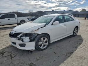Toyota Camry BASE 2.5L 4 2010