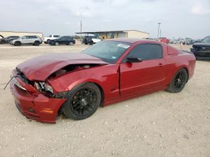Ford Mustang 3.7L 6 2014