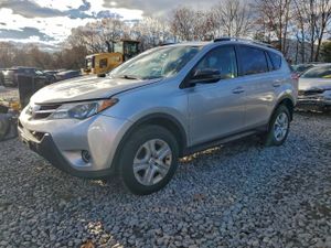 Toyota Rav4 LE 2.5L 4 2015