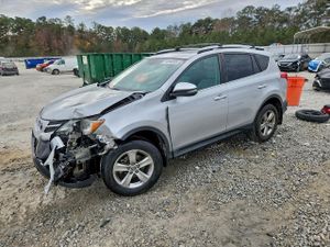Toyota Rav4 XLE 2.5L 4 2015