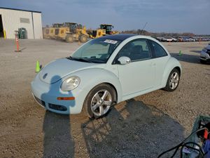 Volkswagen Beetle 2.5L 5 2010