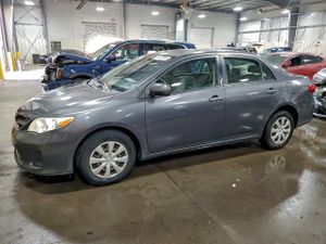 Toyota Corolla BASE 1.8L 4 2011
