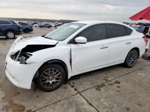 Nissan Sentra S 1.8L 4 2015