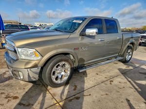 RAM 1500 LARAMIE 3.0L 6 2015