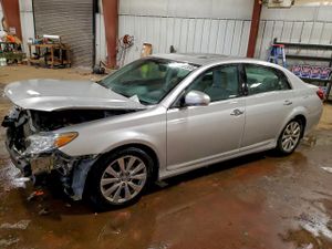 Toyota Avalon BASE 3.5L 6 2012