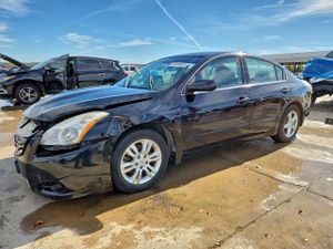 Nissan Altima BASE 2.5L 4 2011