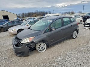 Ford C-series SE 2.0L 4 2015