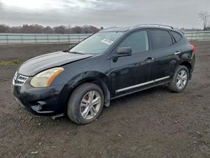 Nissan Rogue S 2.5L 4 2012
