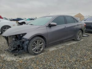 Toyota Camry LE 2.5L 4 2015