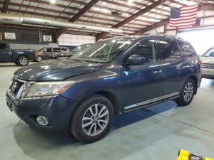 Nissan Pathfinder S 3.5L 6 2014