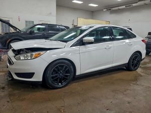 Ford Focus SE 2.0L 4 2015