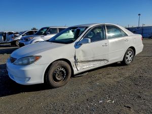 Toyota Camry LE 2.4L 4 2006