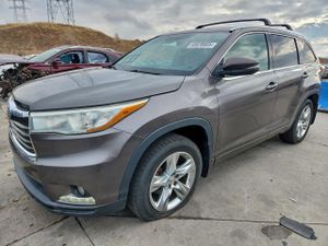 Toyota Highlander LIMITED 3.5L 6 2015