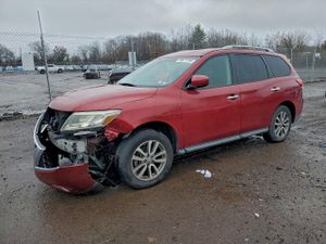 Nissan Pathfinder S 3.5L 6 2015